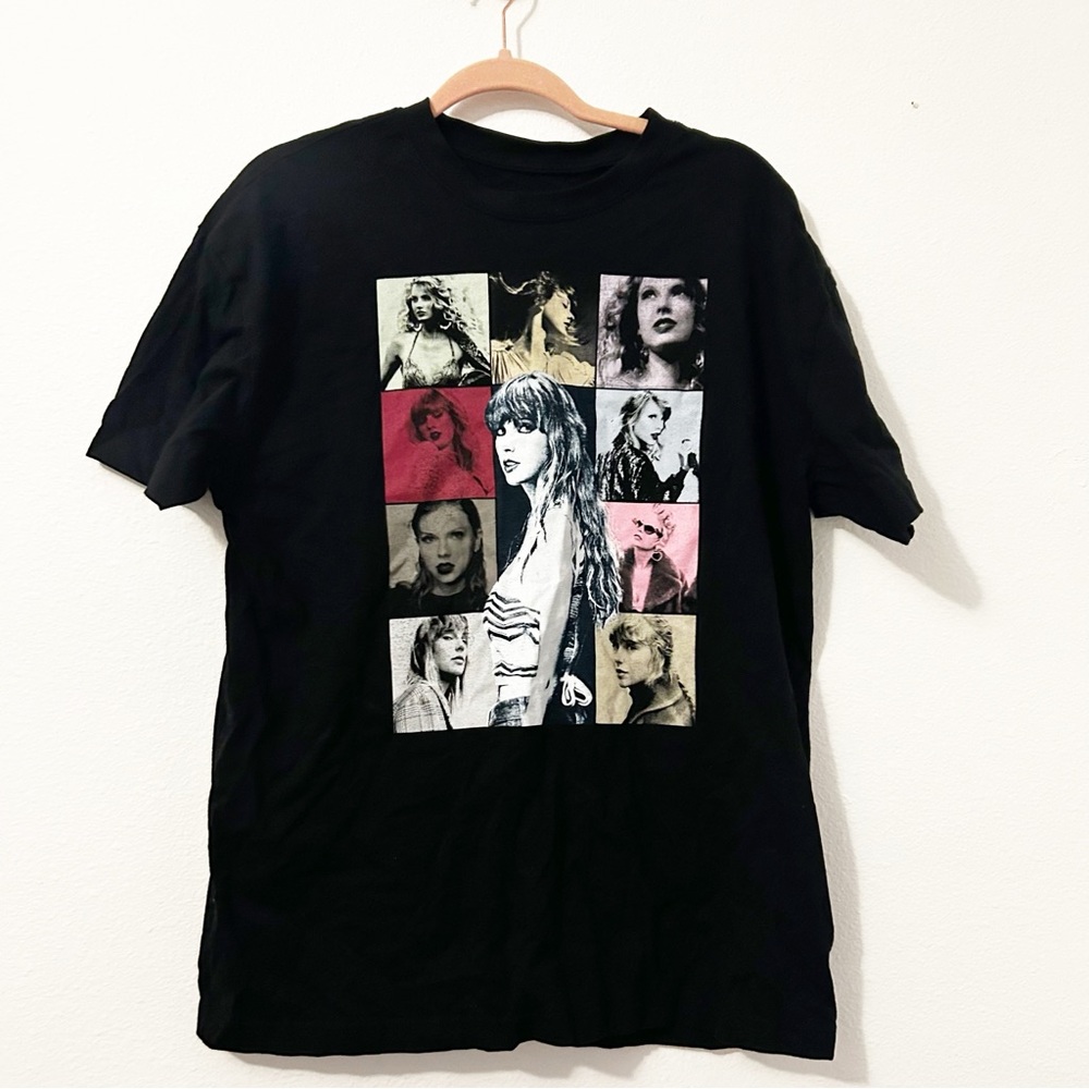 Taylor Swift Black Eras Tour T-Shirt Size M